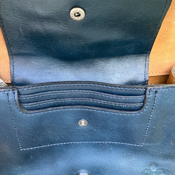 Patricia Nash Amara Top Handle Leather Crossbody Bag - Picture 5 of 7